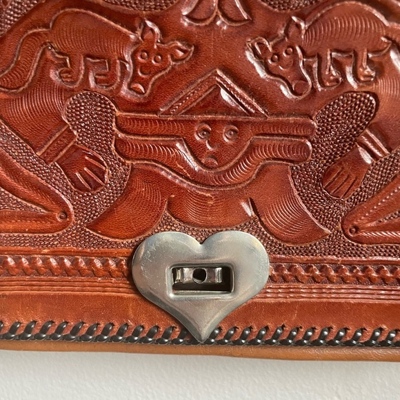 Vintage Leather Embossed Tooled Purse Bag - Picture 3 of 13
